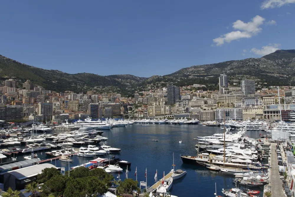 Einzigartige Rennstrecke mitten durch Monaco