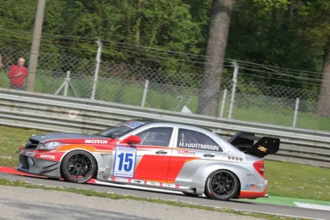 Neu dabei: Hartmann Racing aus Dänemakr mit zwei Mercedes C63