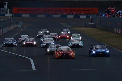 Start in das erste Rennen der Saison