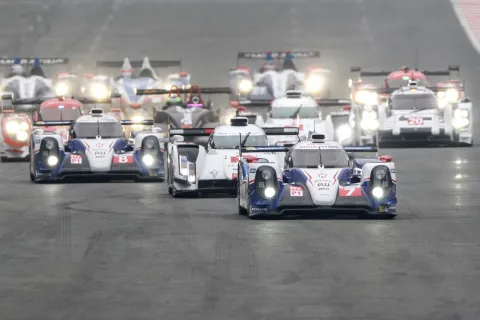 Start des 6 Stunden Rennens von Silverstone