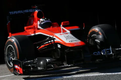Raus aus der Dunkelheit: Marussia MR02