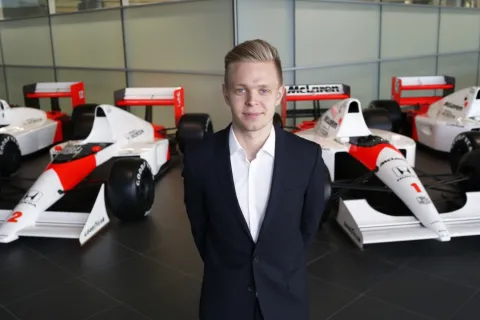 Kevin Magnussen bleibt als Testfahrer mit an Bord