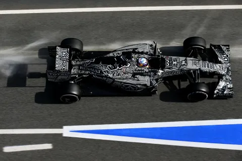 Daniel Ricciardo: Bei Testfahrten noch mit Camouflage Design