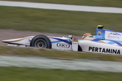 Fuhr im letzten Jahr bei Carlin: Rio Haryanto, Addax