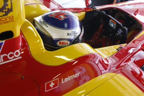 Bekannter Helm bei Racing Engineering: Fabio Leimer, 10.