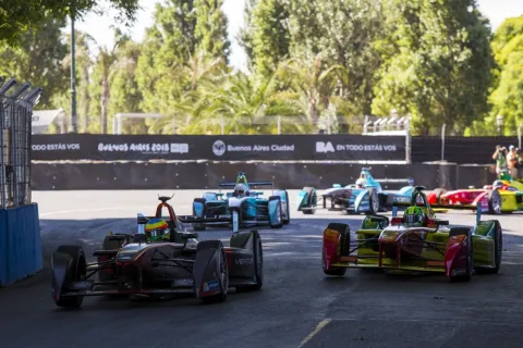 Mike Conway ersetzt Jacques Villeneuve bei Venturi