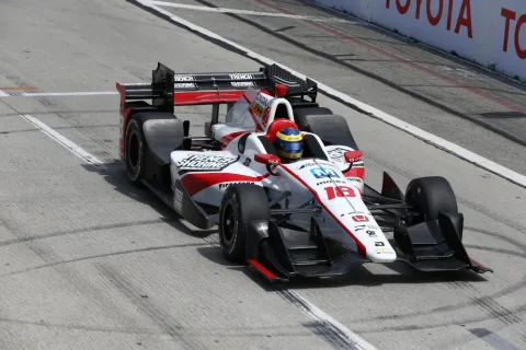 Platz 2 im Rennen und Tabellenführung für Sebastien Bourdain in Dale Coyne Team