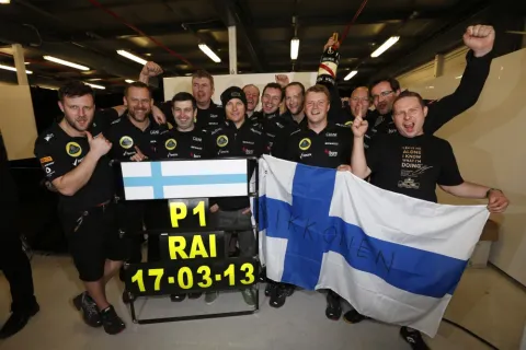 Erster Sieger der Formel 1 Saison 2013: Kimi Räikkönen