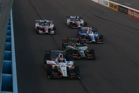 Kämpfe im Mittelfeld beim Phoenix GP 2017