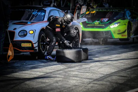 Blancpain GT Serie 2019: Barcelona – Foto 8