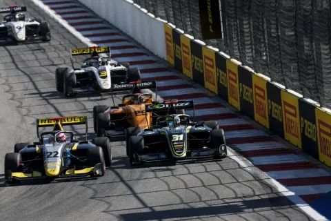 FIA Formel 3 2019: Sochi – Foto 10