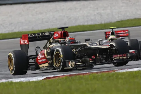 Gute Pace aber nur Positionen 6 und 7 bei Lotus