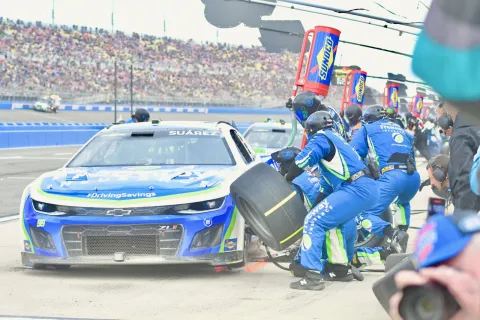 NASCAR Cup Series 2023: Fontana – Foto 2