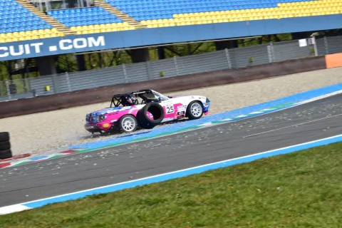 MaX5 Cup