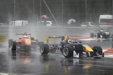 Jetzt in Red Bull Farben unterwegs: Tom Blomqvist
