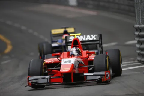 Mitch Evans vor Felipe Nasr in Rennen 1