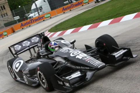 Pole-Sitter Dario Franchitti in Rennen 1