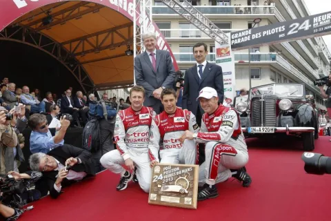 Fahrerparade: Die Trainingsschnellsten Kristensen, McNish und Duval