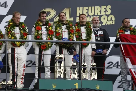 Das Podium der GT Pro Klasse: Sieg für Lieb, Lietz und Dumas