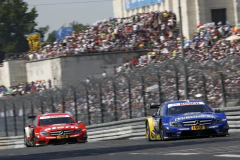 Daniel Juncadella hinter Gary Paffett: Zum Schluß wurde der Spanier Dritter
