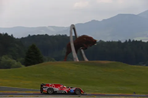 LMP Sportwagen besuchen den Bullen
