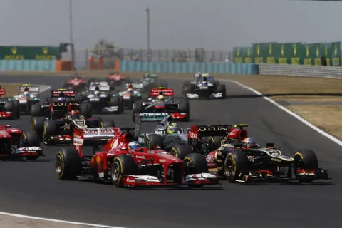 Lewis Hamilton ist schon durch: Start zum Ungarn GP