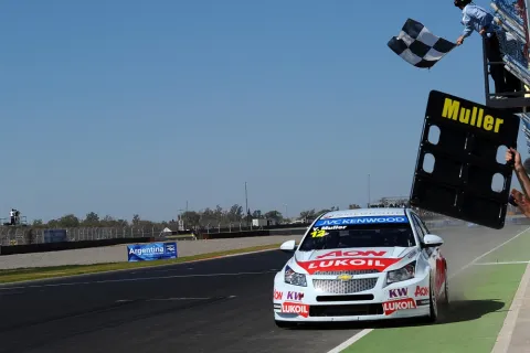 Yvan Muller: ein weiterer Sieg