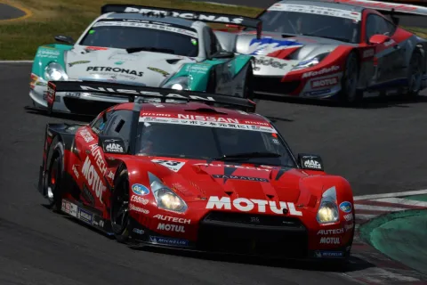 Auf Pole: Der Nissan GT-R mit Yanagida und Quintarelli