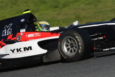 Neu in der AutoGP: Kimiya Sato, 2012 Drittplatzierter im deutschen Formel 3 Cup