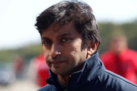 Mit Hoffnungen auf den Titel: Narain Karthikeyan