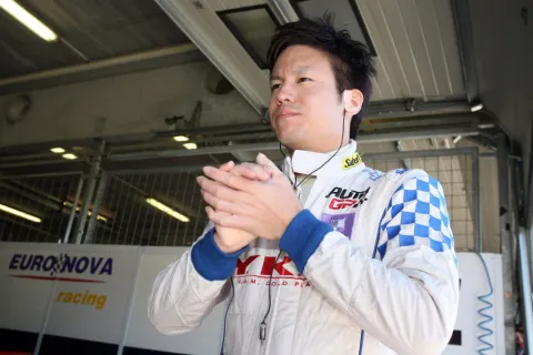 Noch einer mit Titelhoffnung: Kimiya Sato