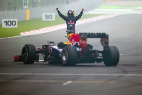 Teuere Feier: Meister-Jubel kostete Sebastian Vettel 25.000 Euro