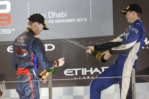Podium am Samstag: Kvyat und Yelloly