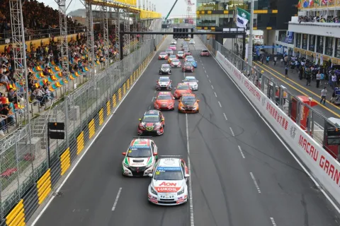 Start zu Rennen 1