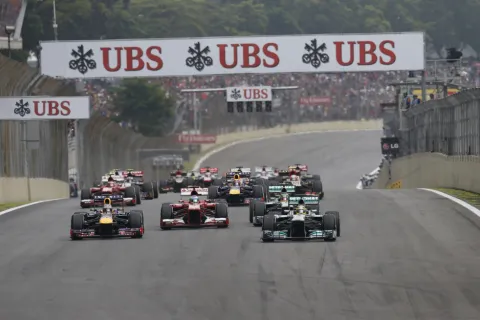 Start zum letzten Grand Prix der Saison 2013