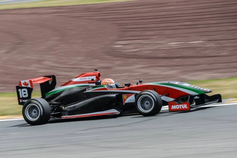Toyota Racing Serie 2014-2015
