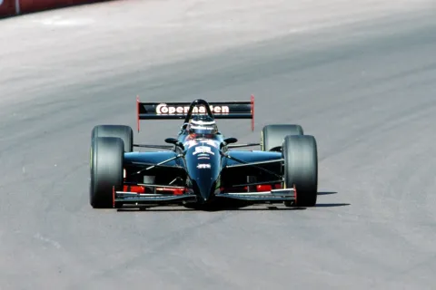 #14 Davey Hamilton – A.J. Foyt Enterprises – Lola T95/00 - Ford – Indy Racing League 1996