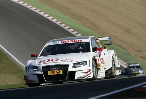 #2 Tom Kristensen – Abt Sportsline – Audi A4 DTM (2009) – DTM (Deutsche Tourenwagen Masters) 2009