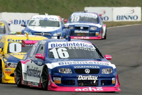 #16 Enrique Bernoldi – Action Power – Volkswagen Bora V8 – Brasilianische Stock Car 2007