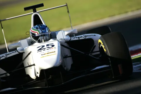 #25 Vittorio Ghirelli – Addax Team – Dallara GP3/10 - Renault – GP3 Serie 2011