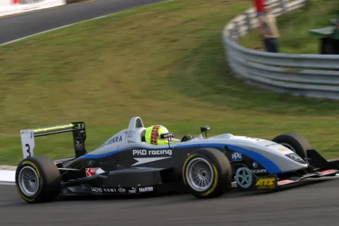 #3 Jamie Green – ASM – Dallara F302 - AMG Mercedes