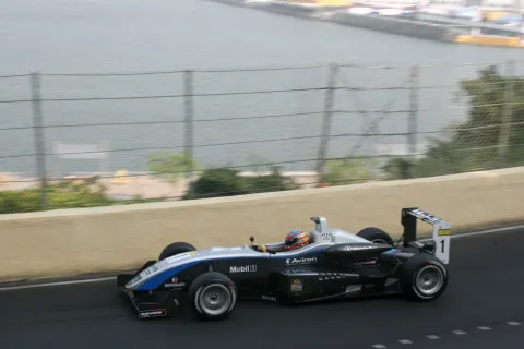 #1 Loic Duval – ASM – Dallara F305 - AMG Mercedes