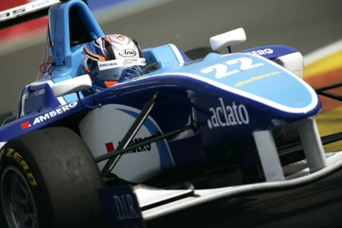 #22 Zoël Amberg – Atech CRS GP – Dallara GP3/10 - Renault – GP3 Serie 2011