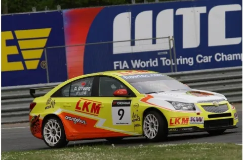 #9 Darryl O'Young – Bamboo Engineering – Chevrolet Cruze 1.6T – FIA Tourenwagen Weltmeisterschaft 2011