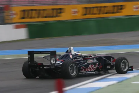 #43 Mirko Bortolotti – Carlin Motorsport – Dallara F308 - Volkswagen – Formel 3 Euroserie 2009