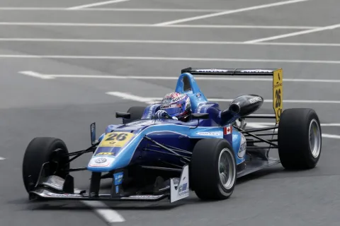 #26 Nicholas Latifi – Carlin Motorsport – Dallara F312 - Volkswagen – FIA Formel 3 Europameisterschaft 2013