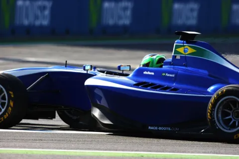 #16 Lucas Foresti – Carlin Motorsport – Dallara GP3/10 - Renault – GP3 Serie 2010