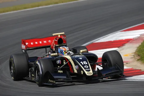 #16 Richie Stanaway – Charouz Racing System – Dallara FR35-12 - Renault – Formel Renault 3.5 Weltserie 2014