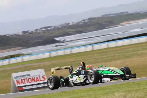 #34 Chelsea Angelo – Chelsea Angelo Racing – Dallara F305 - AMG Mercedes – Australische Formel 3 Meisterschaft 2014
