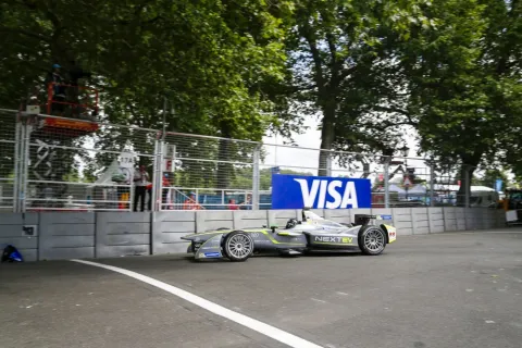 #88 Oliver Turvey – China Racing – Spark SRT 01E - McLaren – FIA Formel E Meisterschaft 2014-2015